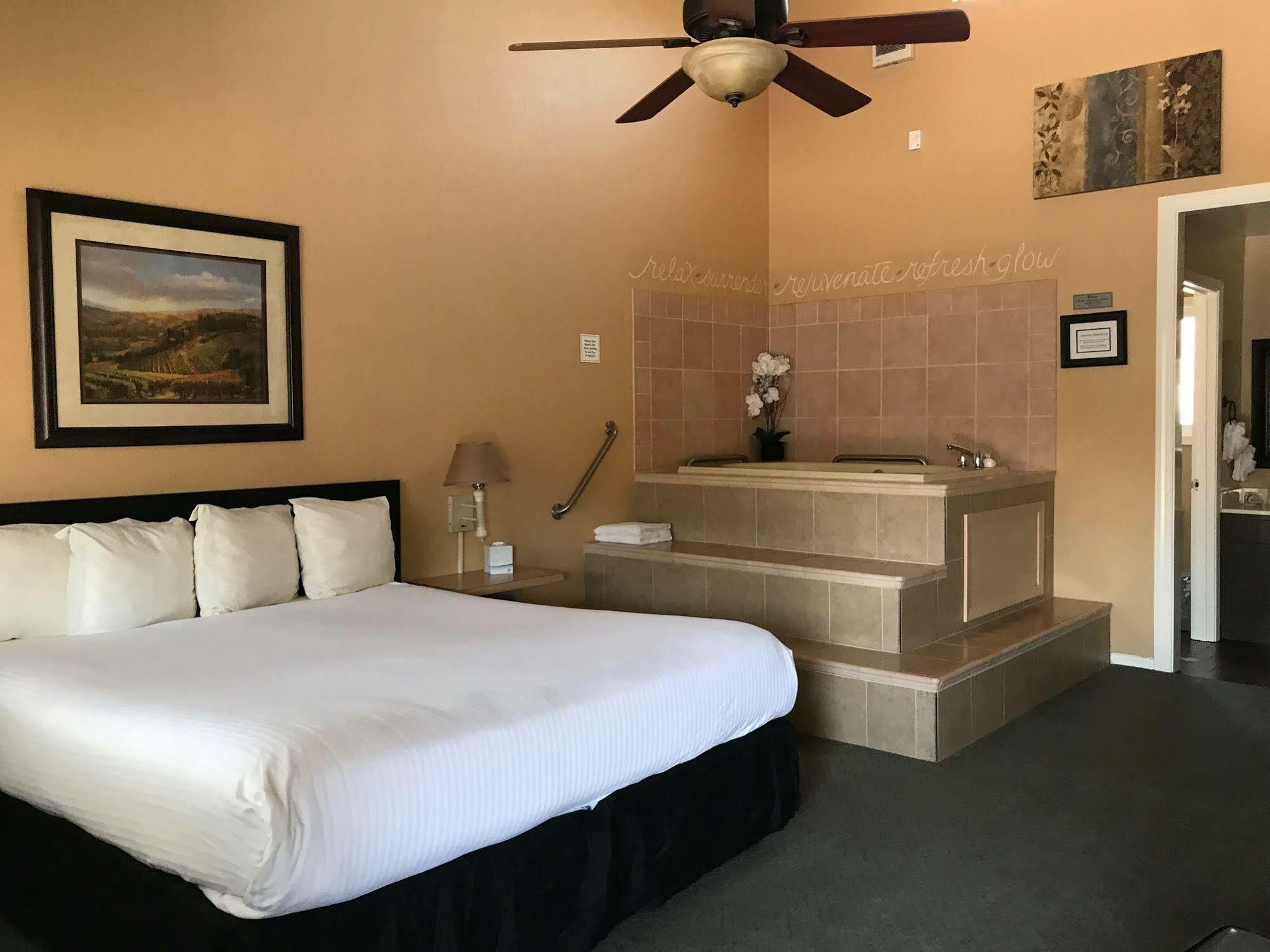Golden Haven Hot Springs Hotel Calistoga Exterior foto