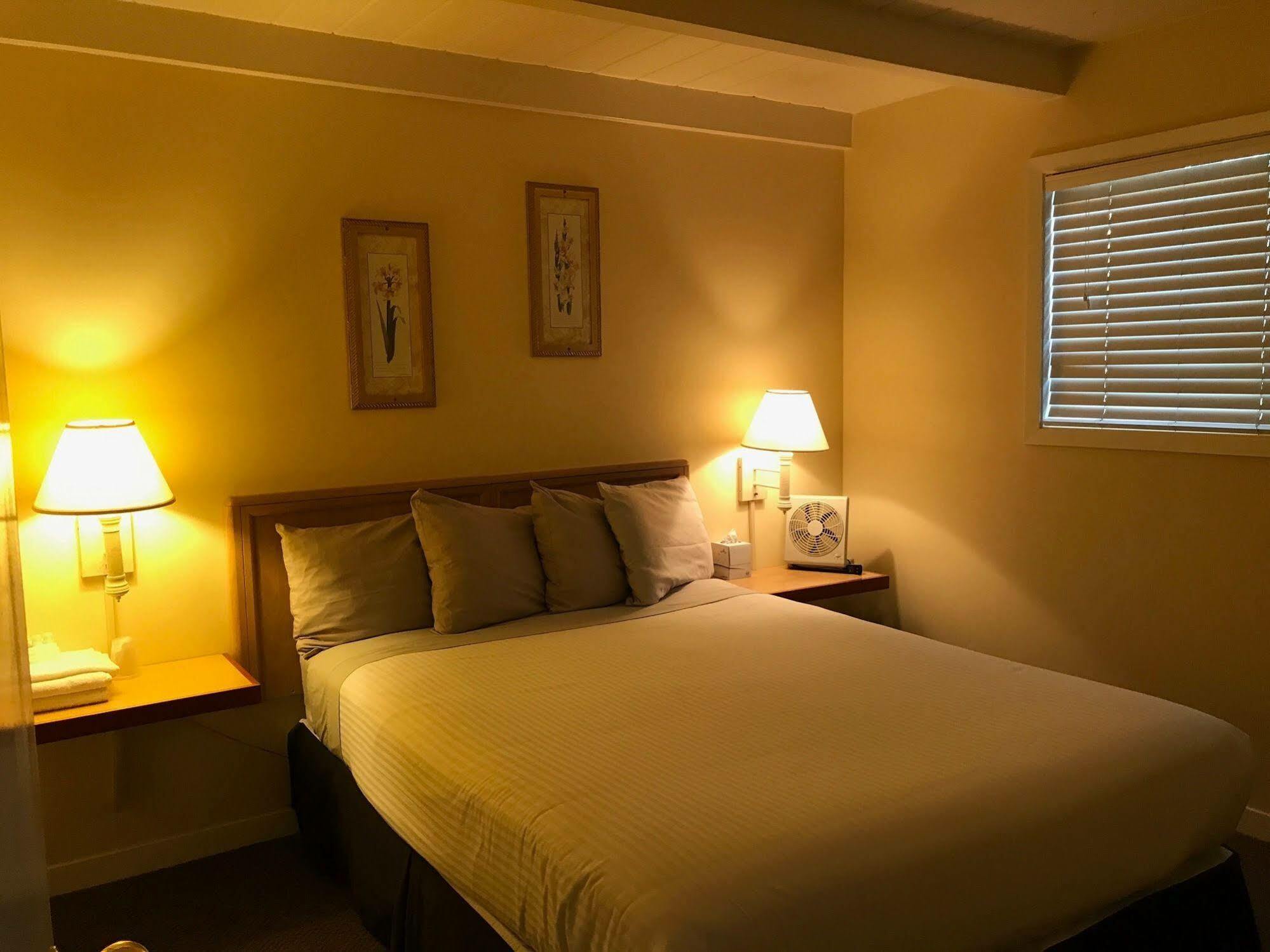 Golden Haven Hot Springs Hotel Calistoga Exterior foto