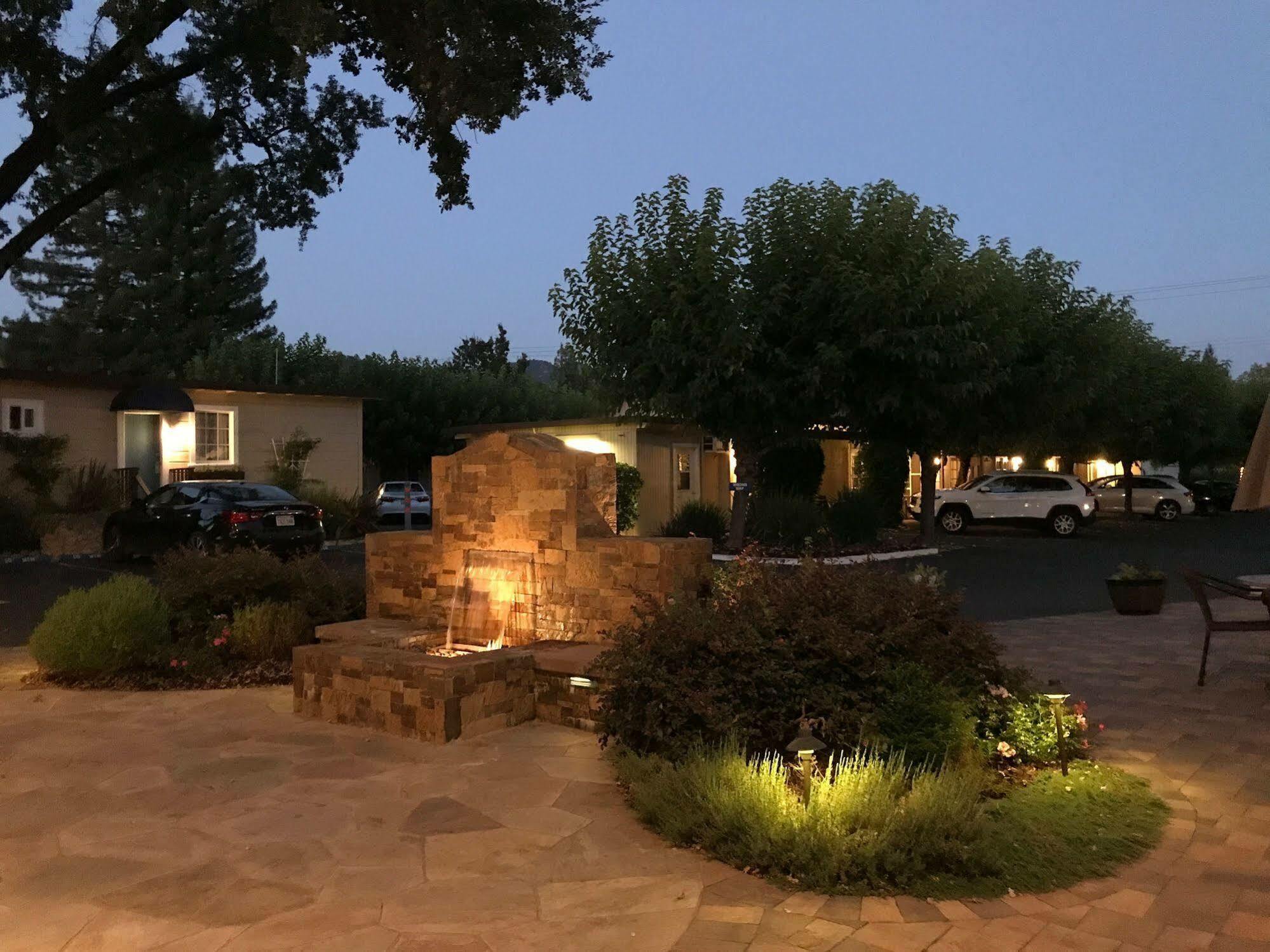 Golden Haven Hot Springs Hotel Calistoga Exterior foto